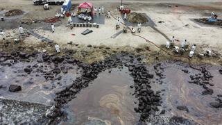 Ministerio del Ambiente precisa que no fueron 6.000 sino 11.900 los barriles de crudo derramados en el mar