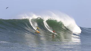 Surfistas peruanos domaron las olas gigantes de Pico Alto
