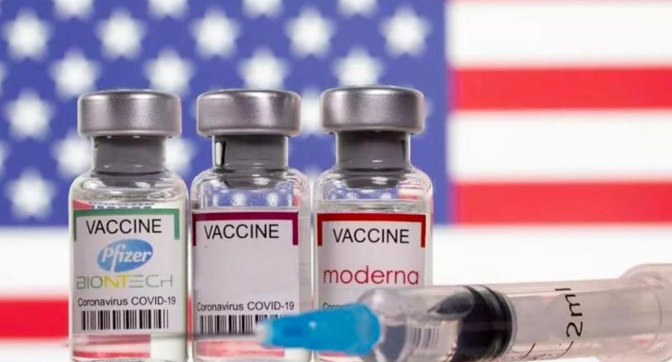 Miles de latinoamericanos que cuentan con los recursos han viajado a vacunarse contra el coronavirus COVID-19, principalmente a Estados Unidos, país que brinda la inmunización sin exigir un certificado de residencia. (Foto: Reuters)