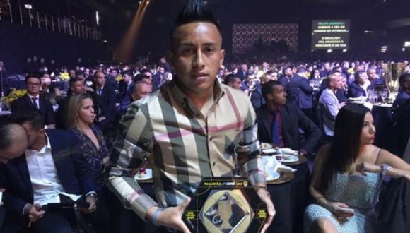 Christian Cueva elegido el mejor mediocampista del Paulistao