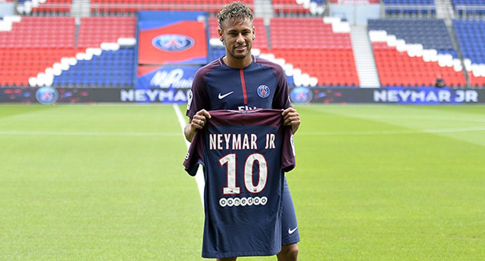 Neymar sigue generando millones y Santos quiere verse favorecido por ello (Foto: Getty Images)