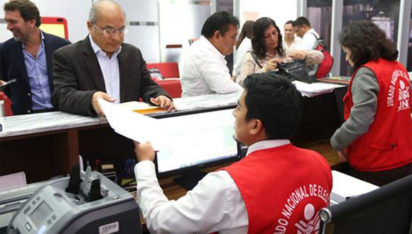 En todo el Perú, solo el 2% de las listas ha logrado su inscripción oficial. Es decir, ya pasaron el período de tacha sin ninguna objeción.  (Foto: GEC)