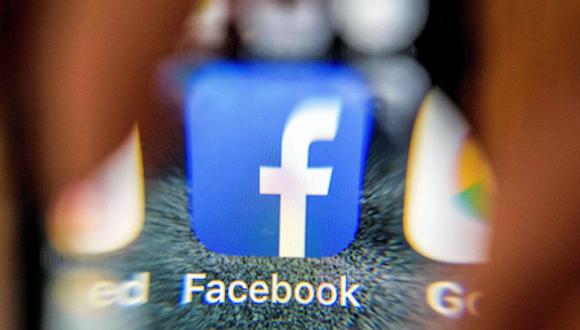 El domingo, Facebook aceptó haber usado dichos datos. (AFP)