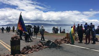 Cómo se vive en Desaguadero, frontera de Bolivia con Perú, la crisis tras la renuncia de Evo Morales 