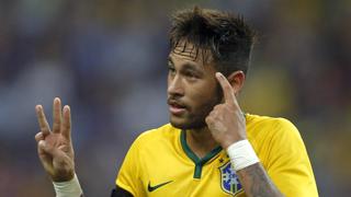 Neymar tras 'póker': "Se me ponen los pelos de punta"