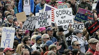 Revista "Nature" apoya marcha de científicos en contra de Trump