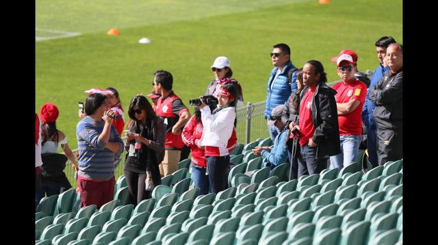 La selección peruana entrenó en el QBE Stadium de Auckland con el plantel completo. (Foto: Lino Chipana - enviado especial de El Comercio)