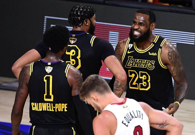 Los Lakers lideran la serie 3-1 y están a un solo juego de proclamarse como campeones de la temporada. Aquí todos los detalles del juego más importante de la serie. (Foto: AFP)