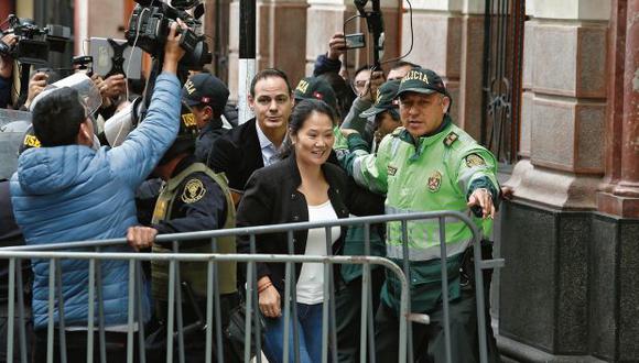 Ayer concluyó el debate por el requerimiento de prisión preventiva por 36 meses para Keiko Fujimori. Falta la exposición de los alegatos de los otros 10 investigados. (Foto: Alessandro Currarino/ El Comercio)