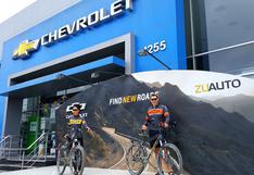 Ciclistas ecuatorianos recorren Sudamérica en bicicleta