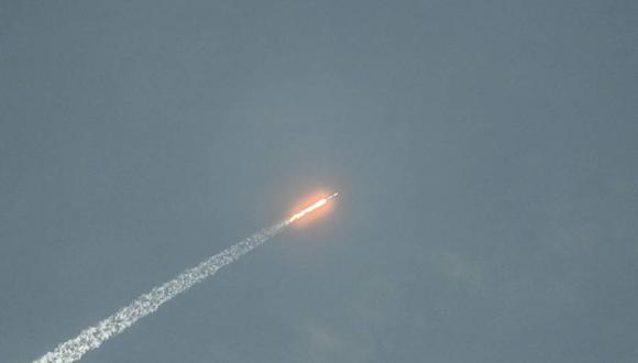 Satélite parte en un cohete Falcon-9 de SpaceX. (Foto: imagen referencial)