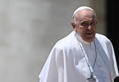 El papa Francisco pide perdón y dice que no tuvo intención de ofender o expresarse en términos homófobos
