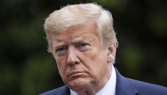 Donald Trump contó el lunes que está tomando hidroxicloroquina, un medicamento contra la malaria que sus propios expertos gubernamentales dicen que no es adecuado para combatir el nuevo coronavirus. (Foto: AP Photo/Alex Brandon).