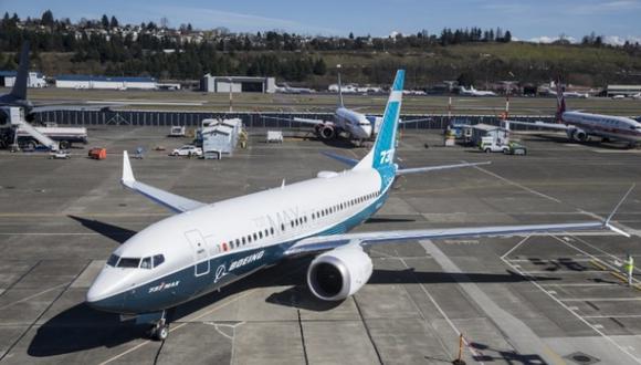 Un 737 MAX 8 de la compañía Ethipian Airlines se estrelló al sureste de Adis Abeba poco después del despegue, con 157 personas a bordo. (Foto: AFP)