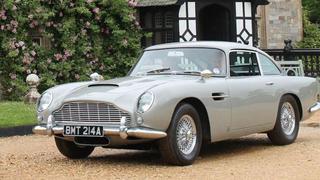 Sale a subasta el Aston Martin DB5 conducido por James Bond