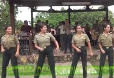Policía Nacional sorprende cantando y bailando cumbia en Tarapoto