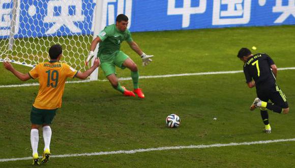 David Villa anotó un golazo en su despedida de la 'Roja'