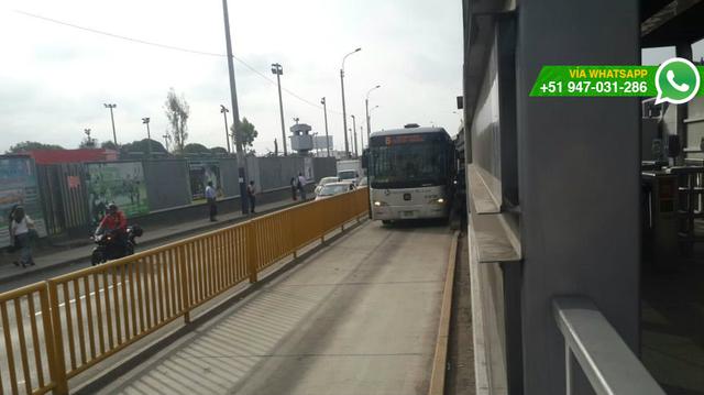 Metropolitano: bus malogrado generó demoras en Chorrillos - 2