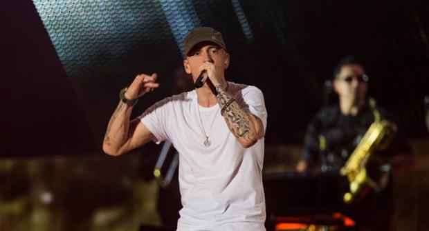 Eminem demostró su orgullo al indicar que ya lleva 10 años sin probar alcohol ni consumir drogas. (Foto: Instagram)