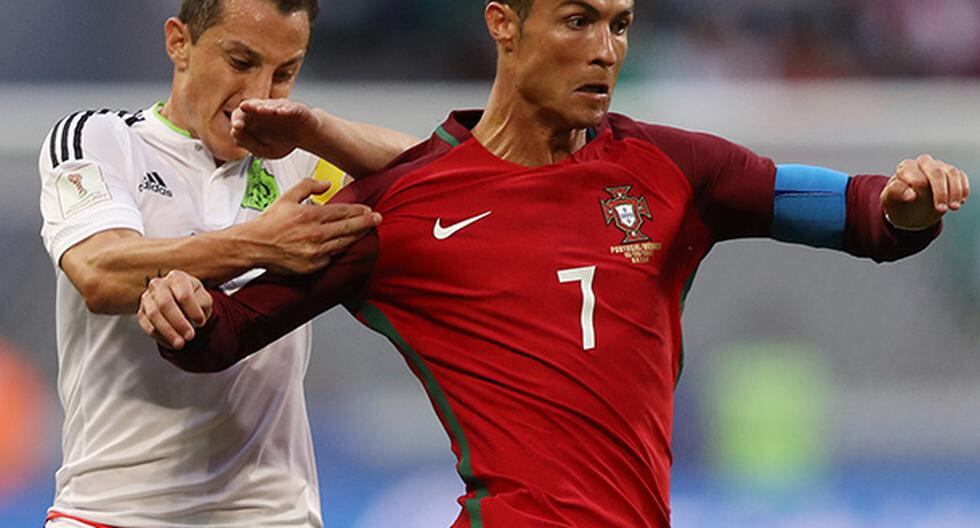 Comenzó a circular en redes un video donde se ve a Cristiano Ronaldo junto con Pepe en pleno Portugal vs México, en el cual lanzó unas polémicas declaraciones. (Foto: Getty Images)