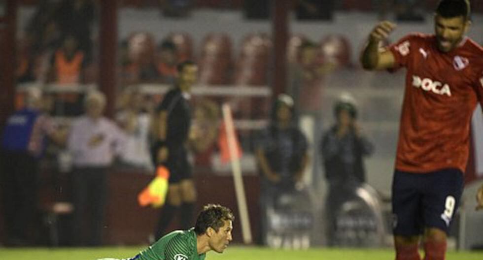 Leaó Butrón atajó un penal y fue la figura del partido al salvar a Alianza Lima en más de una ocasión. (Foto: ESPN)