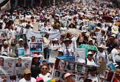 Mujeres en México marchan en el Día de las Madres por sus hijos desaparecidos sin “nada que celebrar”