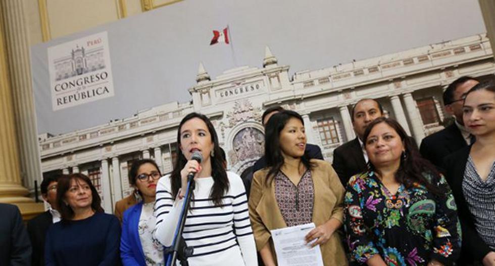 Iniciativa para despenalizar el aborto en casos de violación fue presentada por el Frente Amplio, con el respaldo de legisladores de diversos grupos políticos. (Foto: Andina)