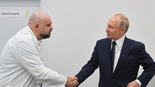 Un médico que estuvo con Vladimir Putin dio positivo al coronavirus