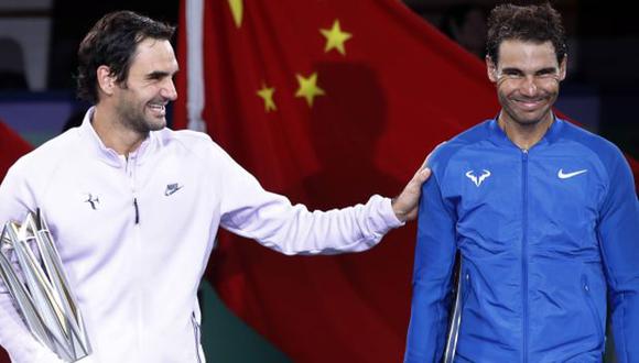 Roger Federer y Rafael Nadal en el 2018 tras el torneo de China. (Foto: AP)