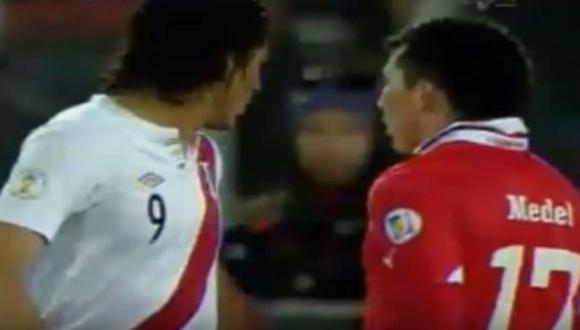 Paolo Guerrero y la agresión de Medel que recordaron en Chile