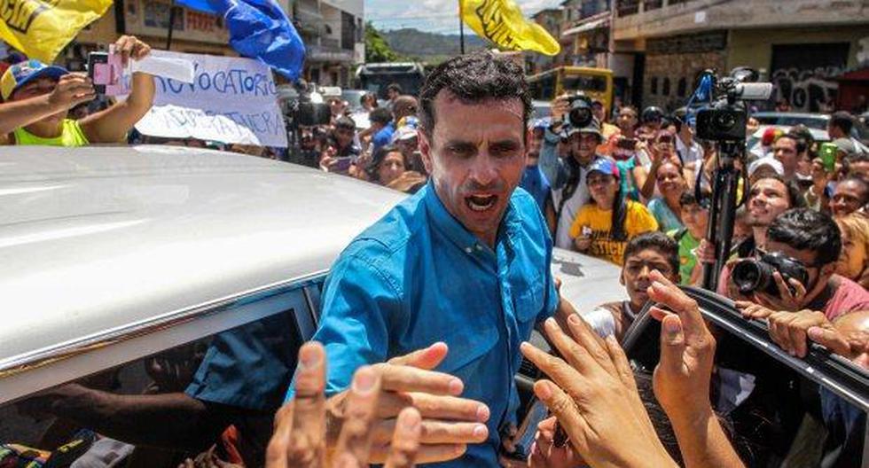 \"Que se permita que los venezolanos puedan darse un proceso transparente donde decidan quien gobierna este país\", exhortó Capriles. (Foto: EFE)