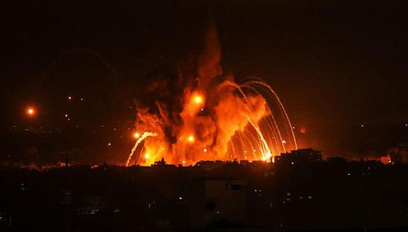 Bombardeo de Israel sobre Gaza. (GETTY IMAGES).