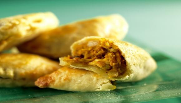 Empanaditas de ají de gallina