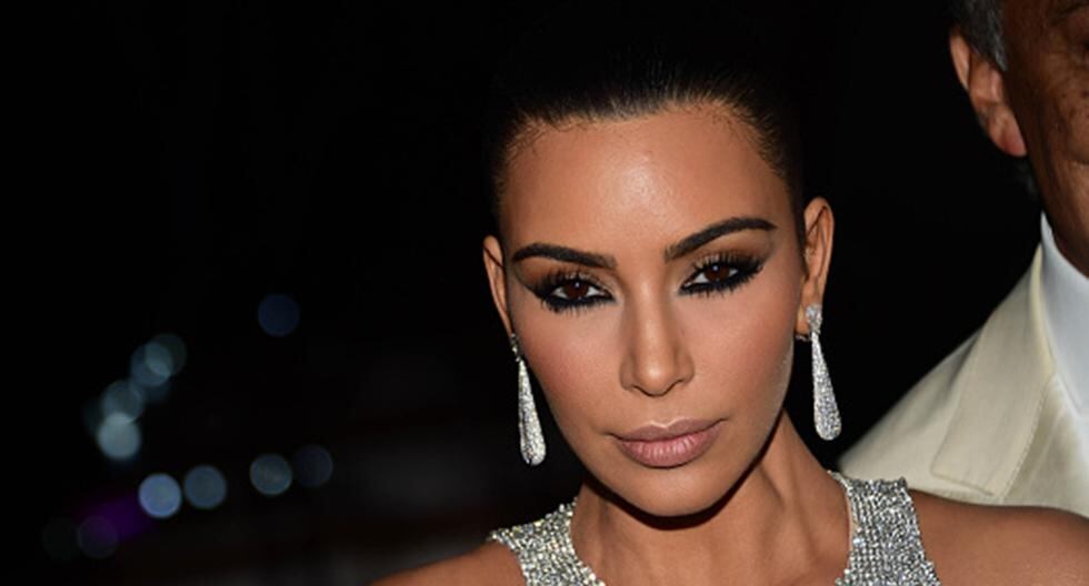 Kim Kardashian sorprendió a todos los usuarios de Instagram tras publicar foto en la que aparece completamente desnuda. (Foto: Getty Images)