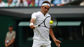 Federer venció en tres sets a Mischa Zverev y avanzó a octavos de Wimbledon 2017