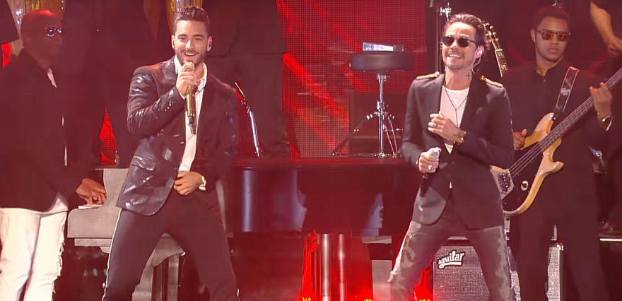 Maluma y Marc Anthony en "Felices los cuatro". (Foto: Captura YouTube)