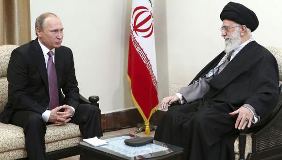 Rusia e Irán se manifiestan admiración mutua y lealtad