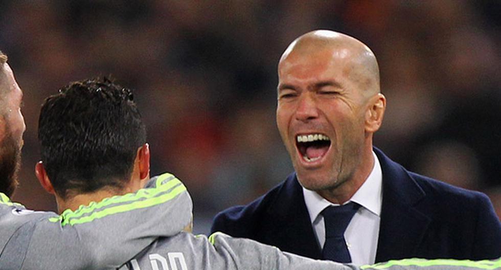 Cristiano Ronaldo recibe elogios de Zinedine Zidane tras noche mágica con el Real Madrid en Champions League. (Foto: Getty Images)