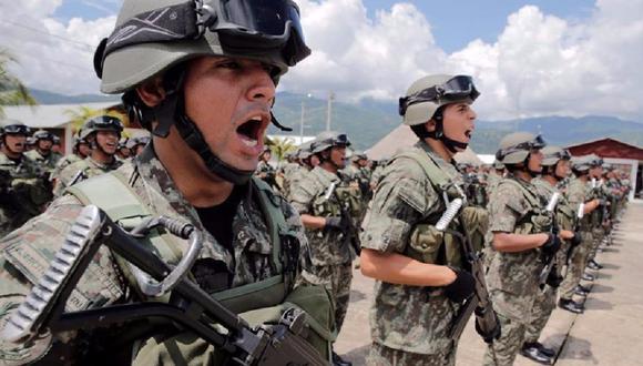 ¿Qué requisito debo cumplir para hacer el Servicio Militar Voluntario en el Perú?