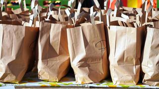 Por qué las bolsas de algodón y papel pueden ser tan dañinas como las de plástico