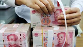 El yuan chino cae a su menor nivel desde 2008 ante la tensión comercial