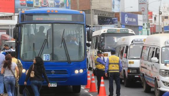 Rutas retornaron a Javier Prado según consorcio de buses azules