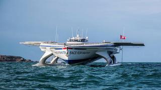 Barco ecológico viaja para luchar contra la contaminación