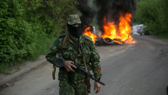 Ucrania ataca Slaviansk: Pierde 2 militares y 3 helicópteros