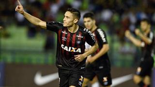 Atlético Paranaense venció 2-0 a Caracas en la Copa Sudamericana