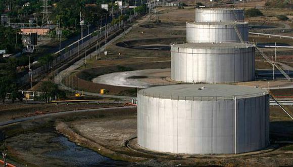 Petroleras estatales de la región adeudan US$275.000 millones