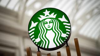 Starbucks: empleados votan sí a la formación de su primer sindicato en Estados Unidos