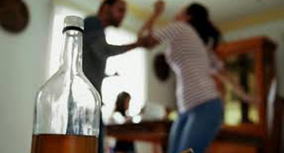 El consumo de alcohol ha ido en aumento y genera más violencia en el país. (Foto: difusión)