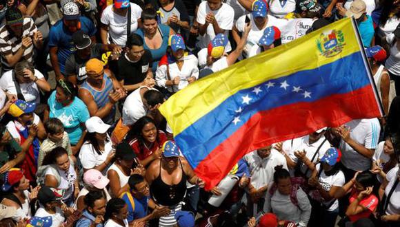 Venezuela enfrenta una profunda crisis económica con hiperinflación que ha reducido los ingresos de las familias. (Foto: Reuters)