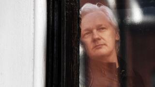 Assange en el banquillo de los acusados,por Farid Kahhat